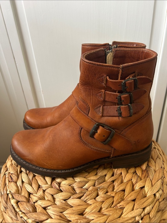 Frye Shoes - Frye Women’s Veronica Boot